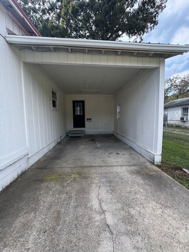 Building Photo - 3/2 House with bonus room in Armuchee $1,195