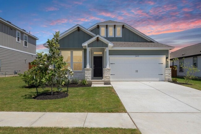 Building Photo - 2415 Ekvall Dr