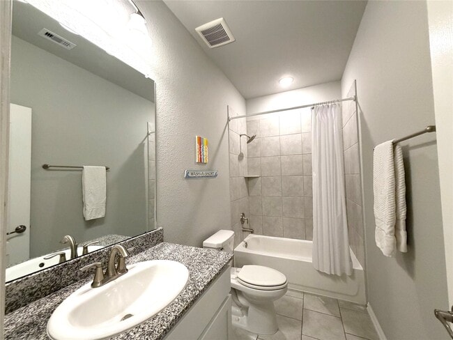 Building Photo - 31755 Wellington Pass