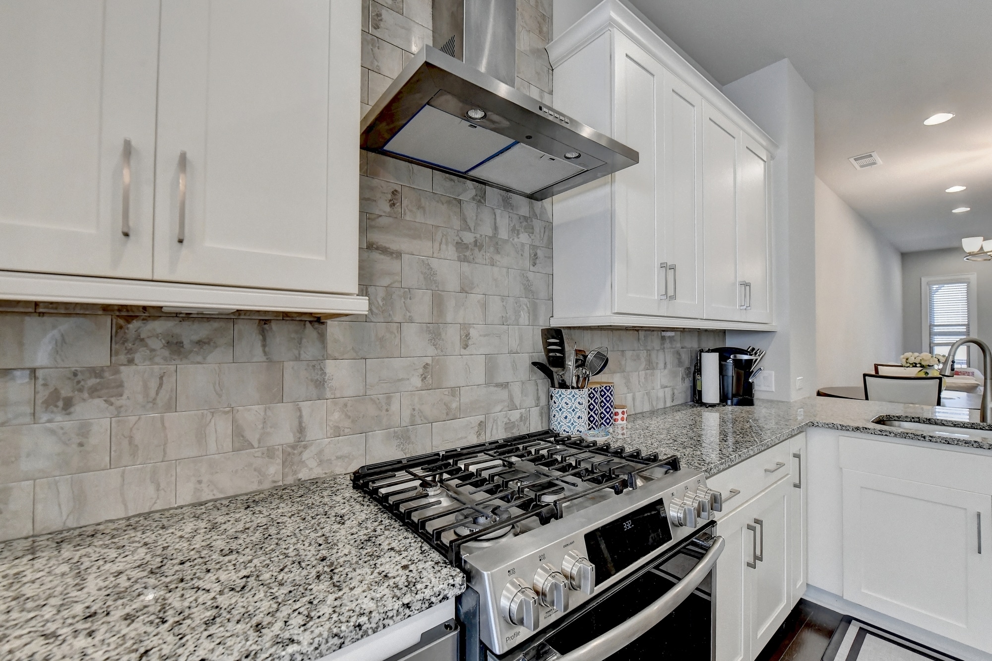 Building Photo - 4245 Deming Cir