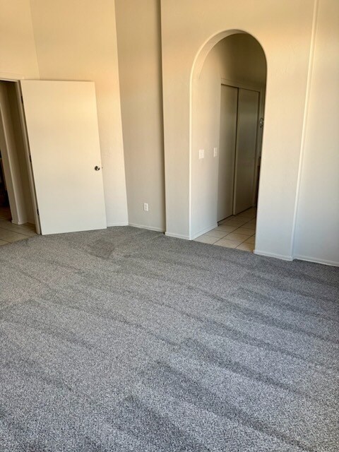 Building Photo - 7949 N Panamint Dr