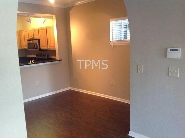 Building Photo - 11702 Heritage Estates Ave