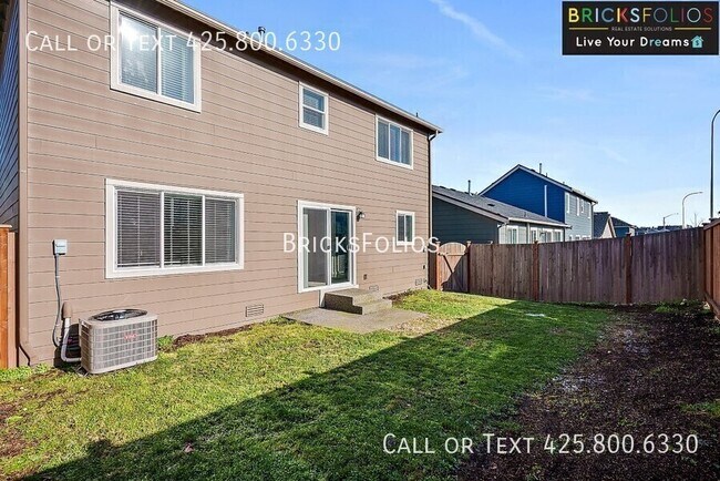 Building Photo - 10706 185th St E