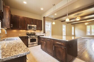 Building Photo - UT PRE-LEASE: 2011 Constructed Custom West...