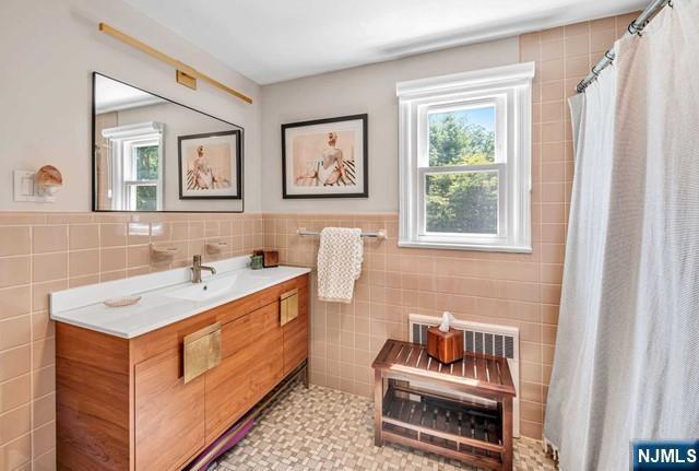 Building Photo - 35 Giles Rd