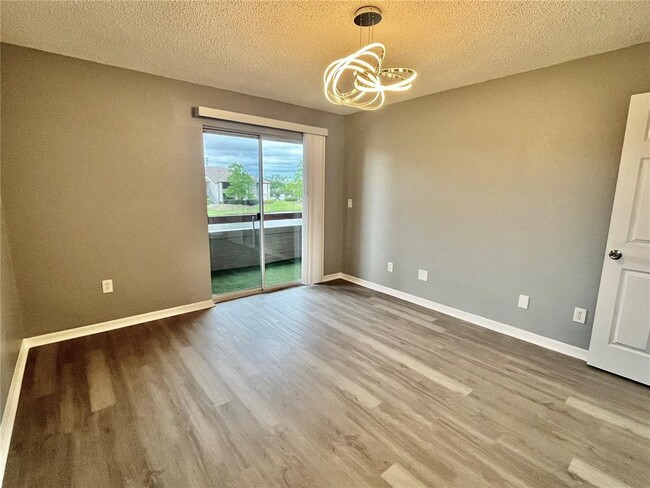 Building Photo - 10263 Gandy Blvd N