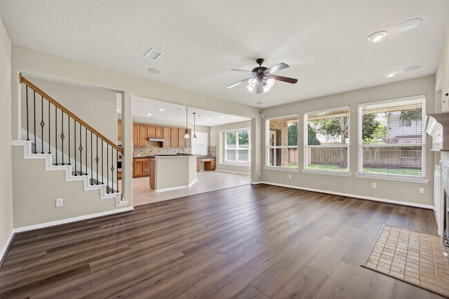 Building Photo - 6826 Sorrelwood Ln