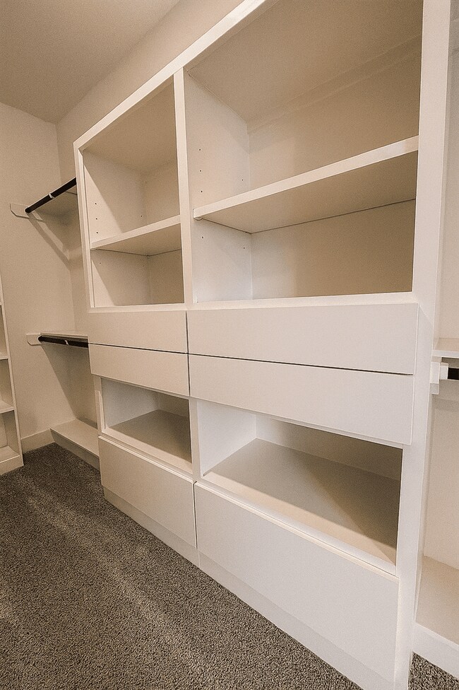 Building Photo - 2810 Oakheath Crst Ct