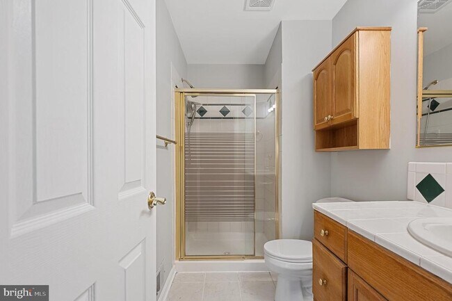 Building Photo - 10661 High Beam Ct