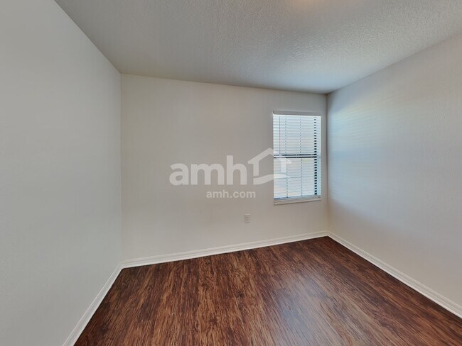 Building Photo - 1114 Brenton Leaf Dr