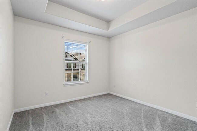 Building Photo - 1502 Airedale Rd