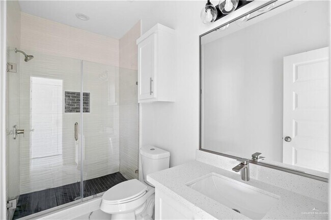 Building Photo - 14 N 24th St