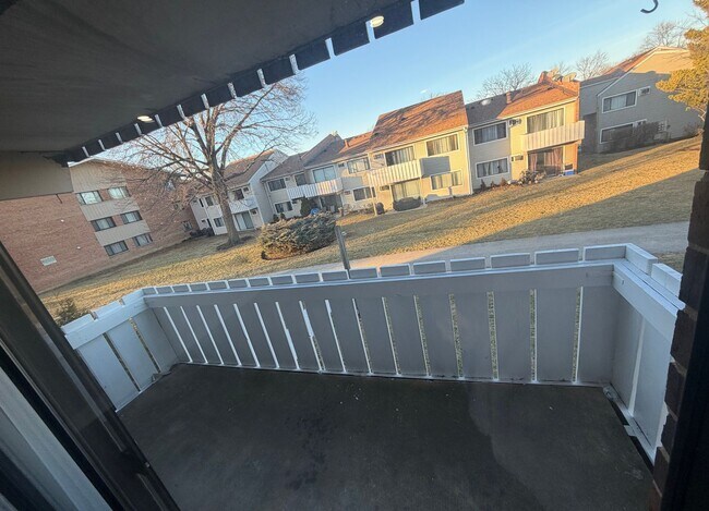 Building Photo - 1000 Bayside Dr.  2378