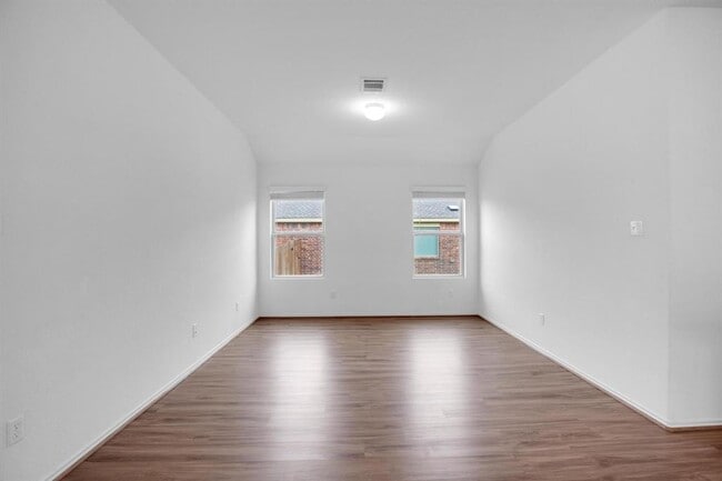 Building Photo - 21409 Resource Rd