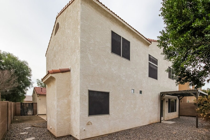 Building Photo - 15311 N 159th Dr