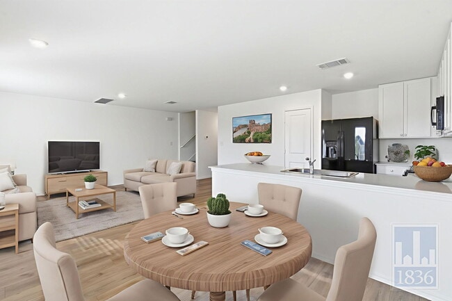 Building Photo - 2213 Cyclone Dr