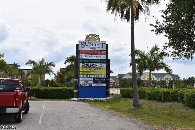 Building Photo - 3462 Hancock Bridge Pkwy