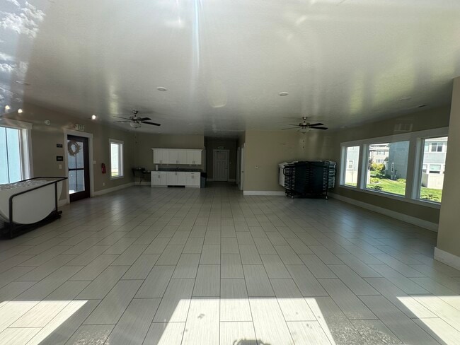 Building Photo - 3306 Eagle Mountain Town Home
