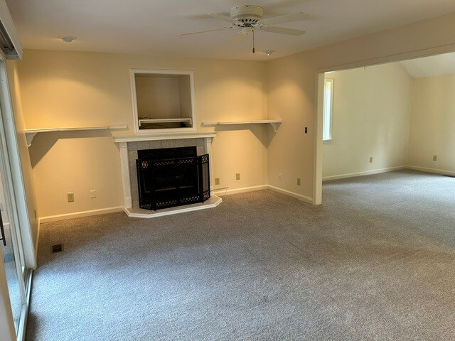 Building Photo - 1503 Strawberry Ln