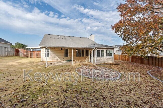 Building Photo - 4794 Orchard Hill Dr