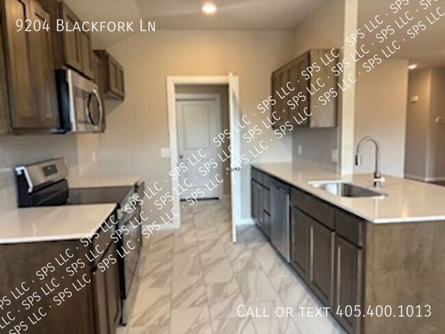 Building Photo - 9204 Blackfork Ln
