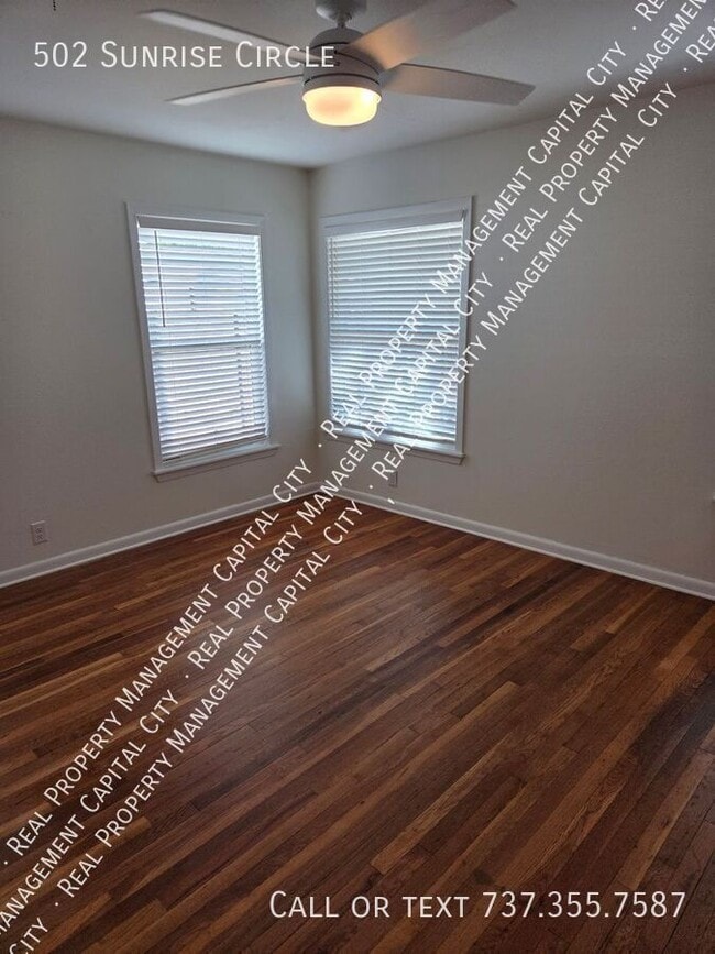 Building Photo - 502 Sunrise Cir