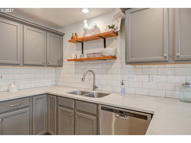 Building Photo - 14096 S Jacobs Way