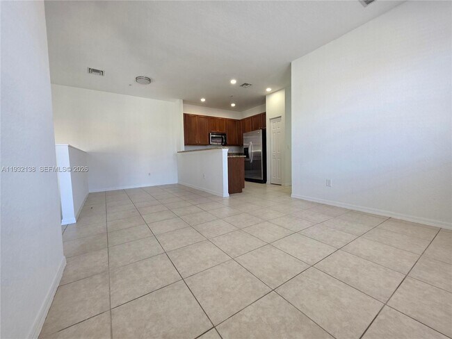 Building Photo - 9070 Preston Pl