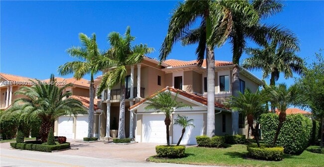 Building Photo - 19383 SW 79th Ave