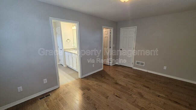 Building Photo - 10243 Yampa Ct