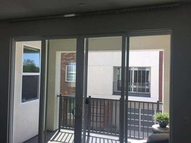 Building Photo - 826 Brickyard Ln