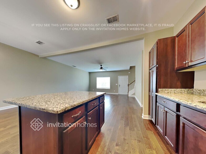 Building Photo - 4810 Beryl Dr