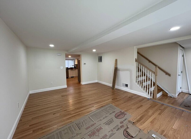 Building Photo - 207 Wheeler St