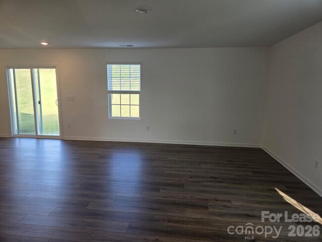 Building Photo - 718 Espresso Dr
