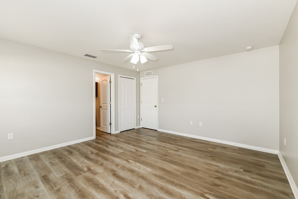 Building Photo - 626 SW 22nd Terrace