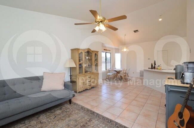 Building Photo - 6609 N 85th Dr