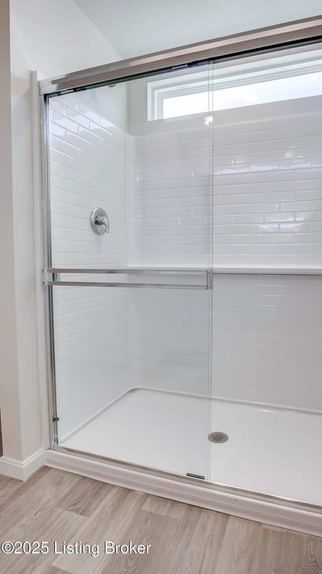 Building Photo - 1850 Washington Blvd