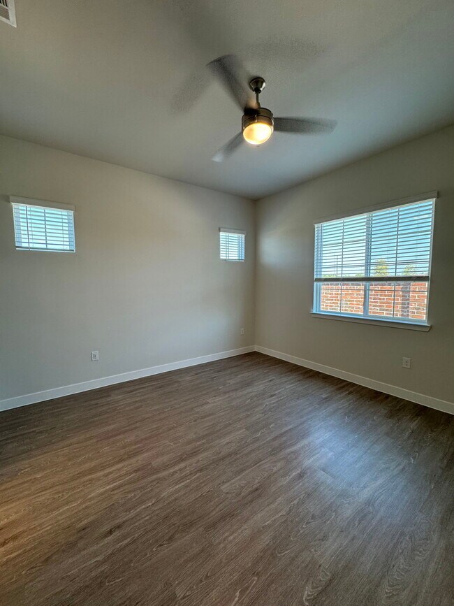 Building Photo - 3800 Golden Triangle Blvd