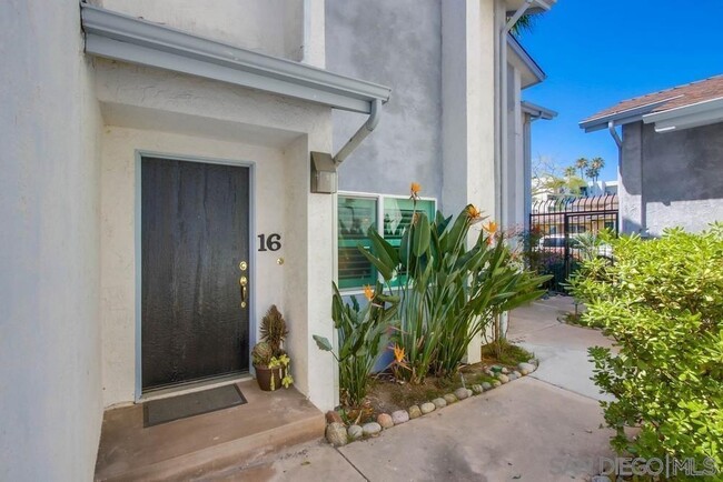 Primary Photo - 5055 La Jolla Blvd