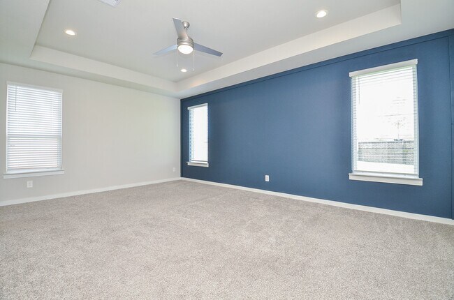 Building Photo - 28402 Eli Eagle St