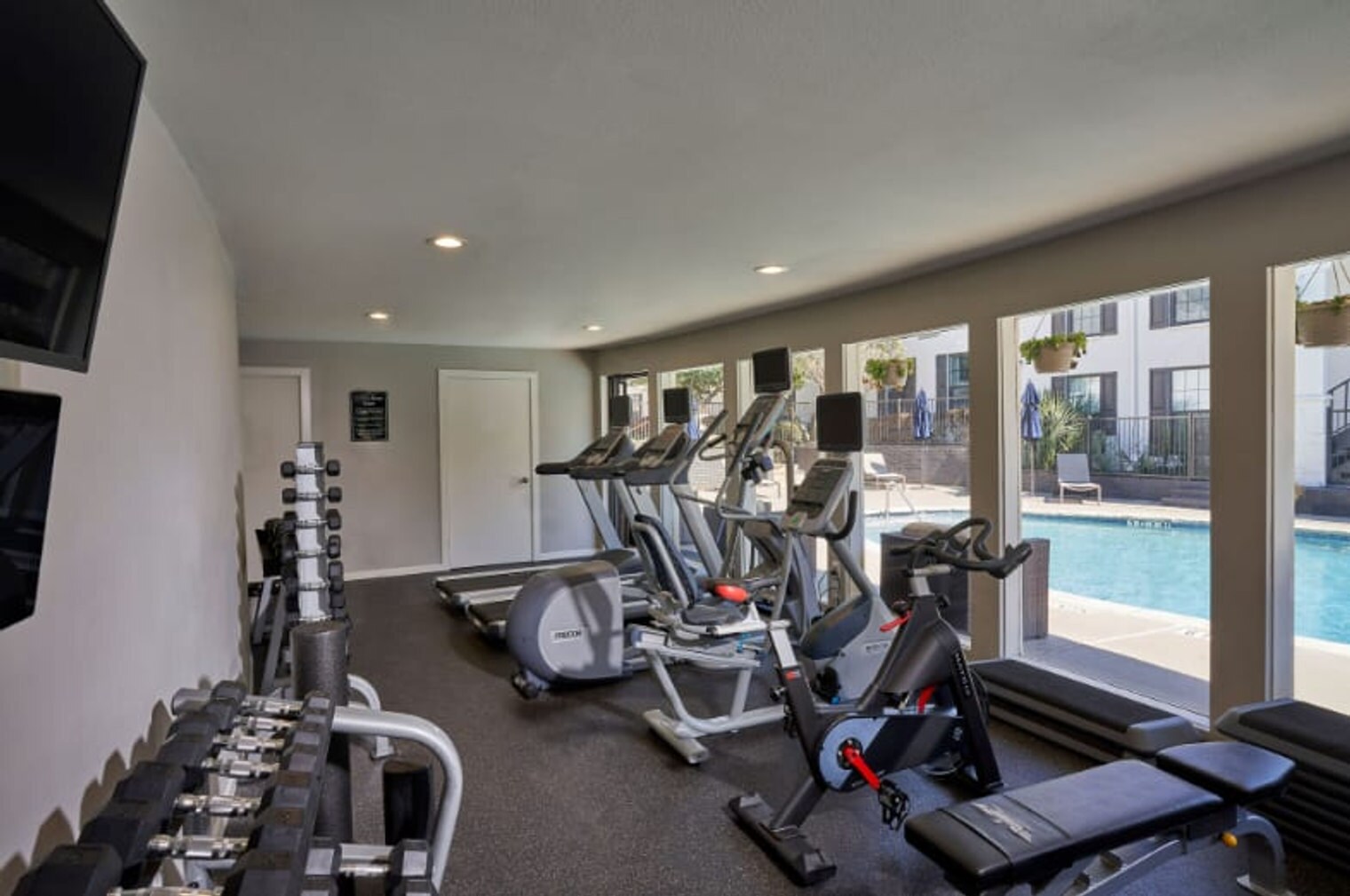 Building Photo - 10020 Regal Park Ln