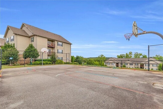 Primary Photo - 1431 Harts Ridge Dr