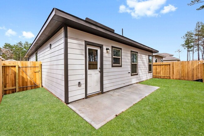 Building Photo - 21101 Voyage Ln