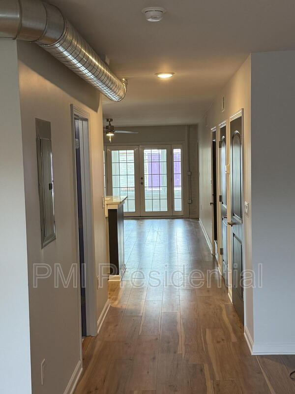 Building Photo - 107 W Brookland Park Blvd