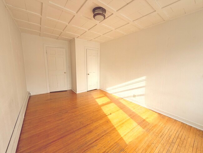 Building Photo - 134 W State St