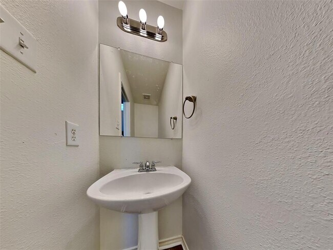 Building Photo - 21308 Terreton Springs Dr