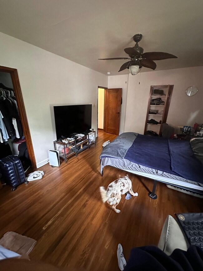 Bedroom 3 - 1420 Meadow Rd