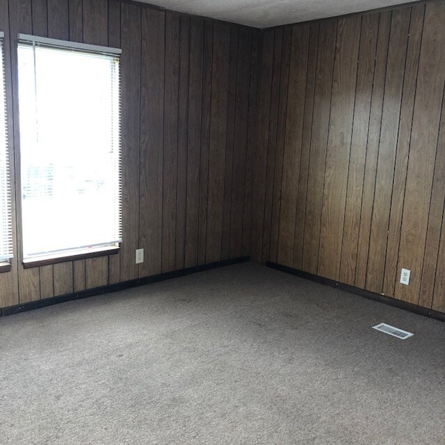 Building Photo - 2 Bedroom 1 Bath Mobile Home