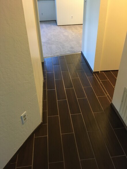 Building Photo - 2258 Mesquite Dr