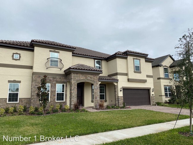 Primary Photo - 8 br, 4 bath House - 681 Caterpillar Run